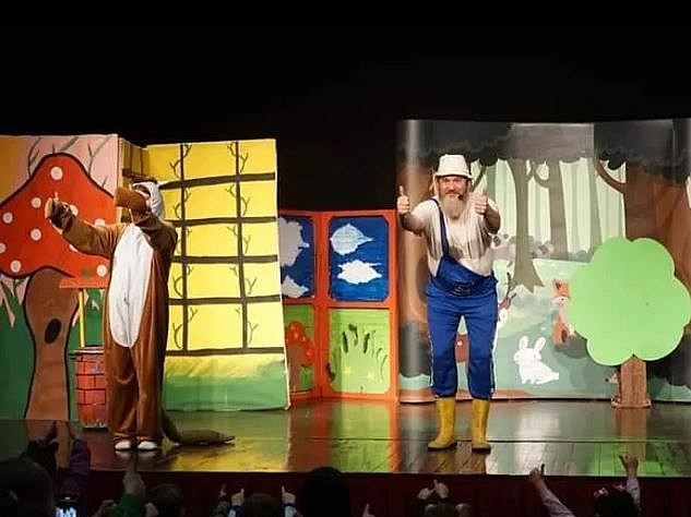 Ali Baba'nın Çiftliği Gölcük'te Sahnelendi