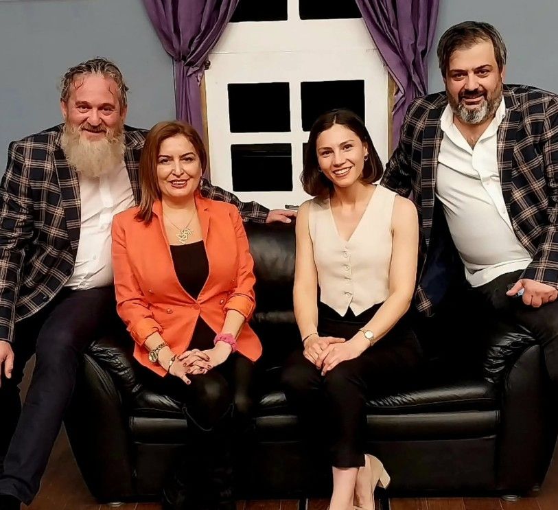 "Sizi Bir Yerden Seviyor muyum" GALA