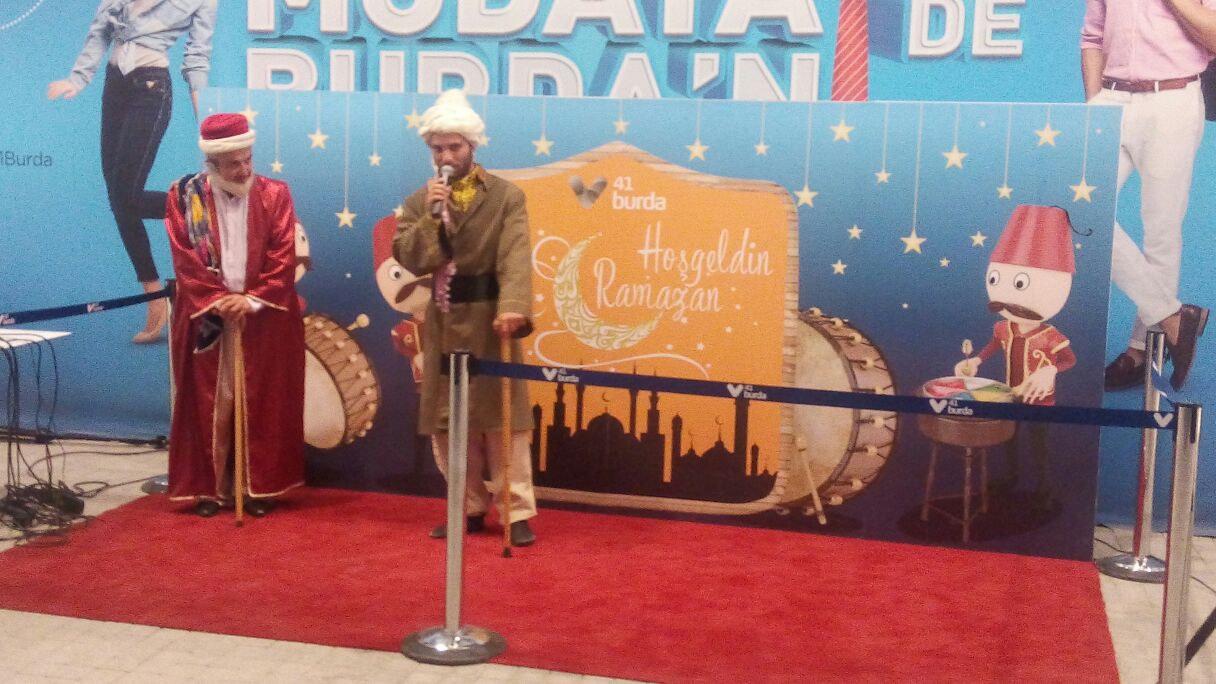 RAMAZAN AYINDA SIRF TİYATRO RÜZGARI